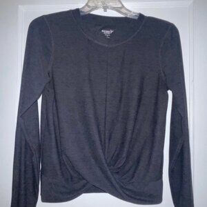 Old Navy Long Sleeve Twist Front Activewear Top